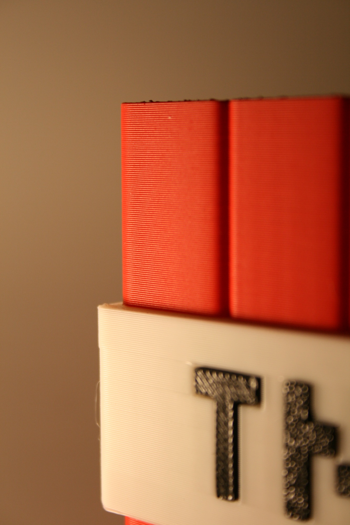 Декоративный объект TNT 11